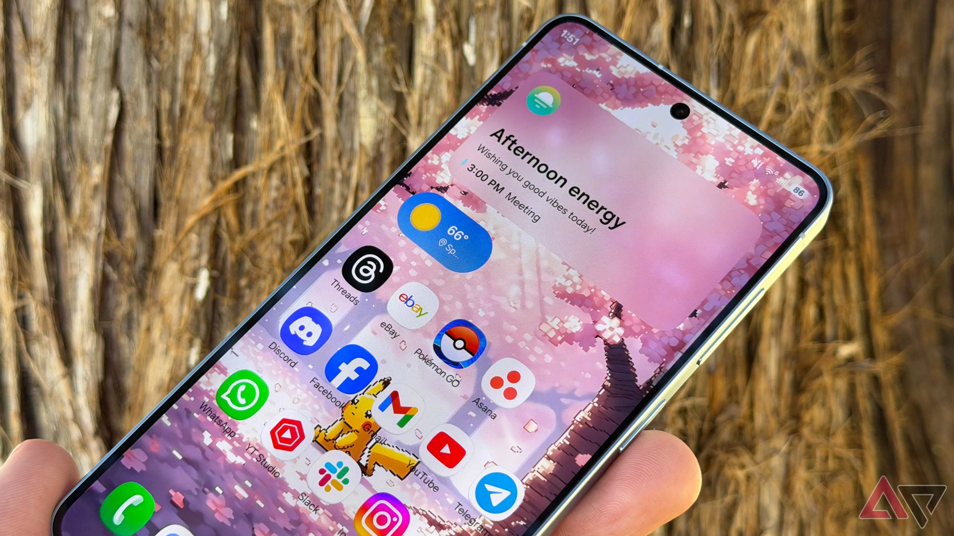 Home screen on the Samsung Galaxy S26