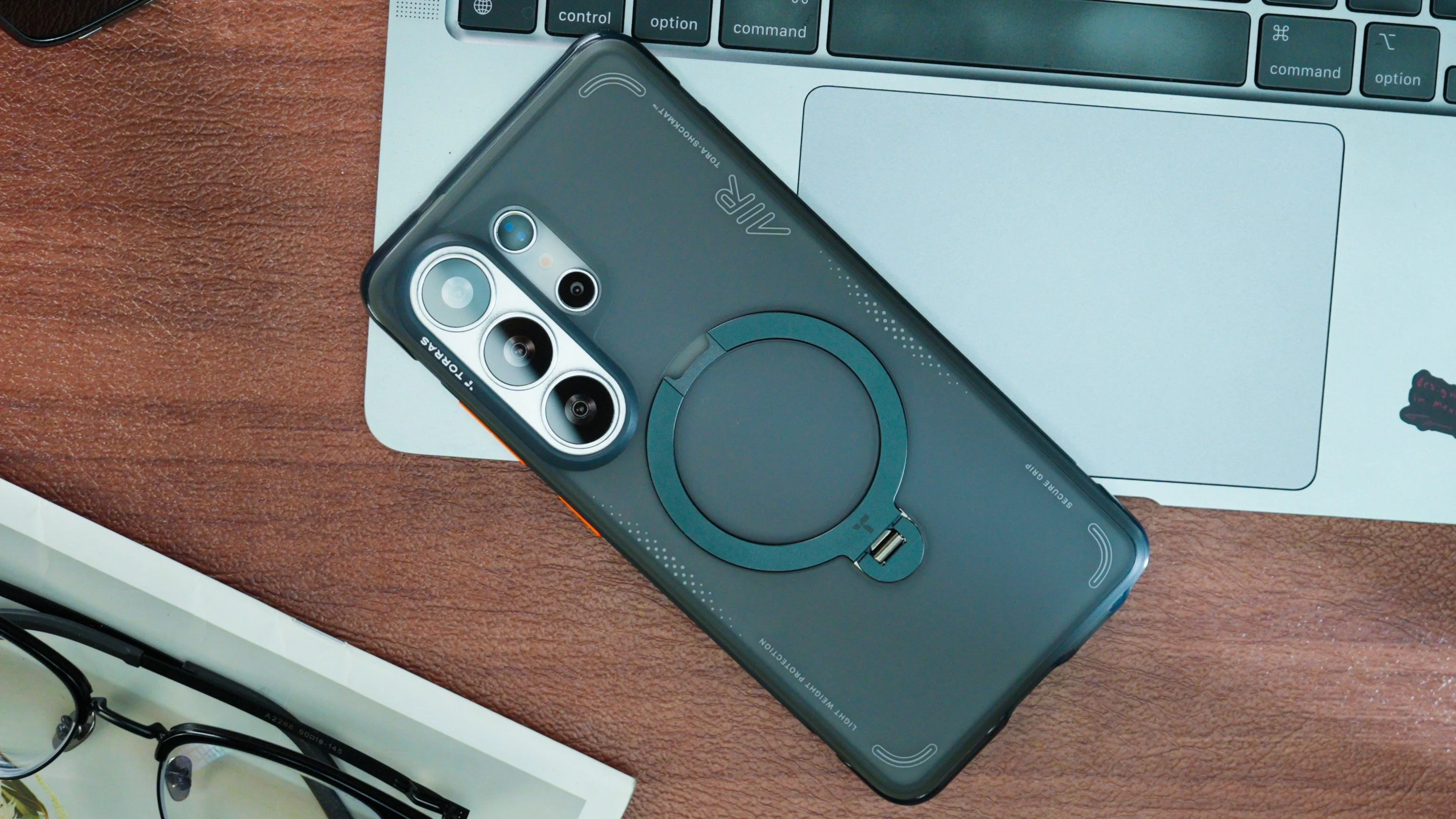 TORRAS offers innovation with its Galaxy S26 accessory line