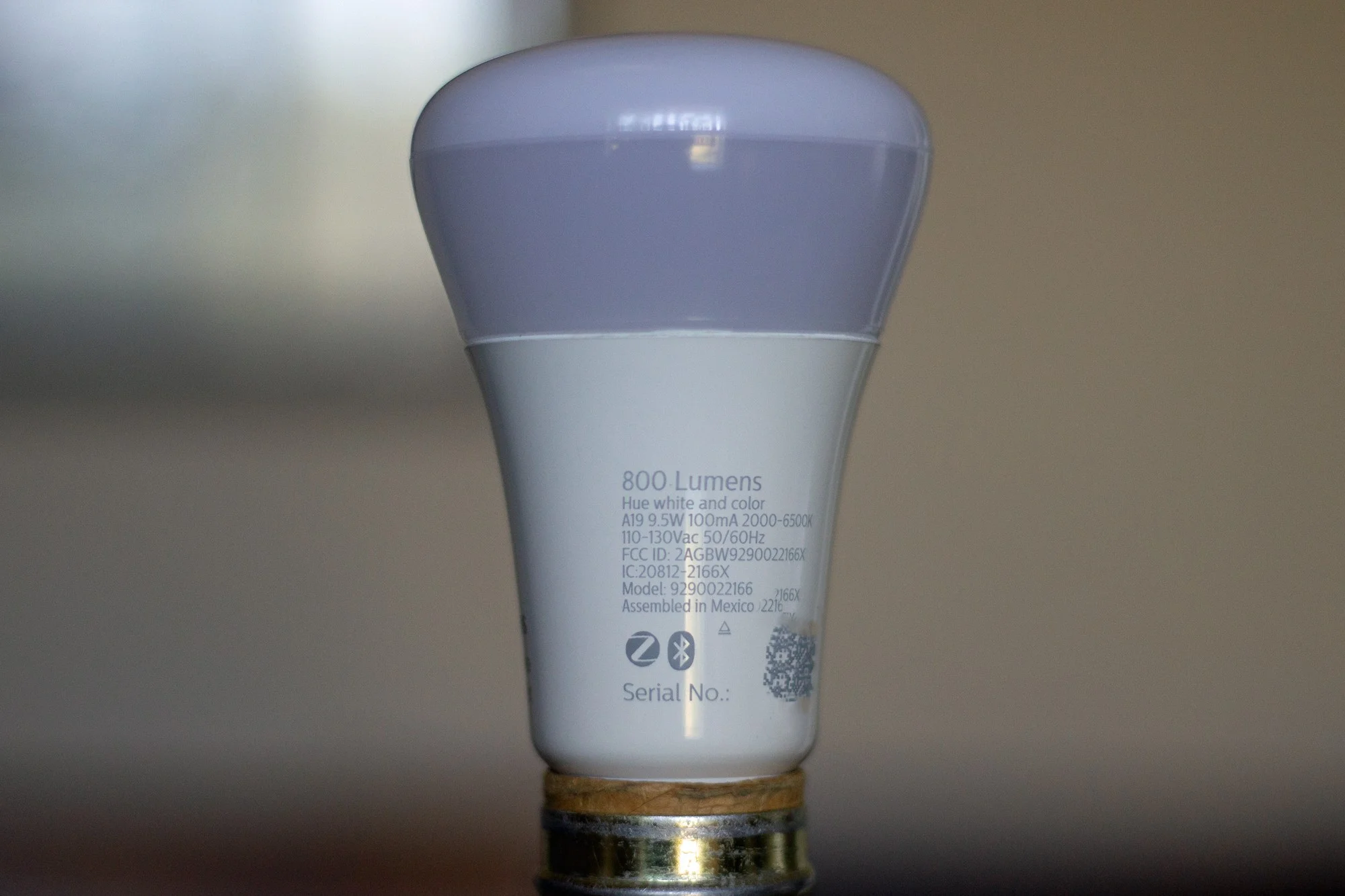 Philips Hue White and Color Ambiance A19 smart bulb Zigbee and Bluetooth